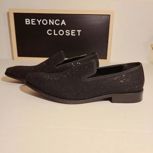 Steve Madden men's dress shoe.